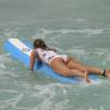 Myrthe Team WSR Rip Curl paddling out @ Freights 19.02.04