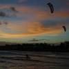Robby Naish kiting @ da sunset @ Ocean Spray 14.02.04