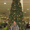 Arjen & the X-mas tree @ London-Gatwick Airport