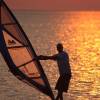 Arjen supwindsurfing in the sunset @ da Brouwersdam