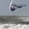 Arjen flying in de storm @ da Brouwersdam